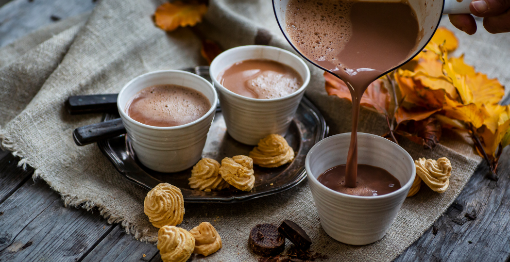 5 Hot Chocolate Drinks – Bonfire Night